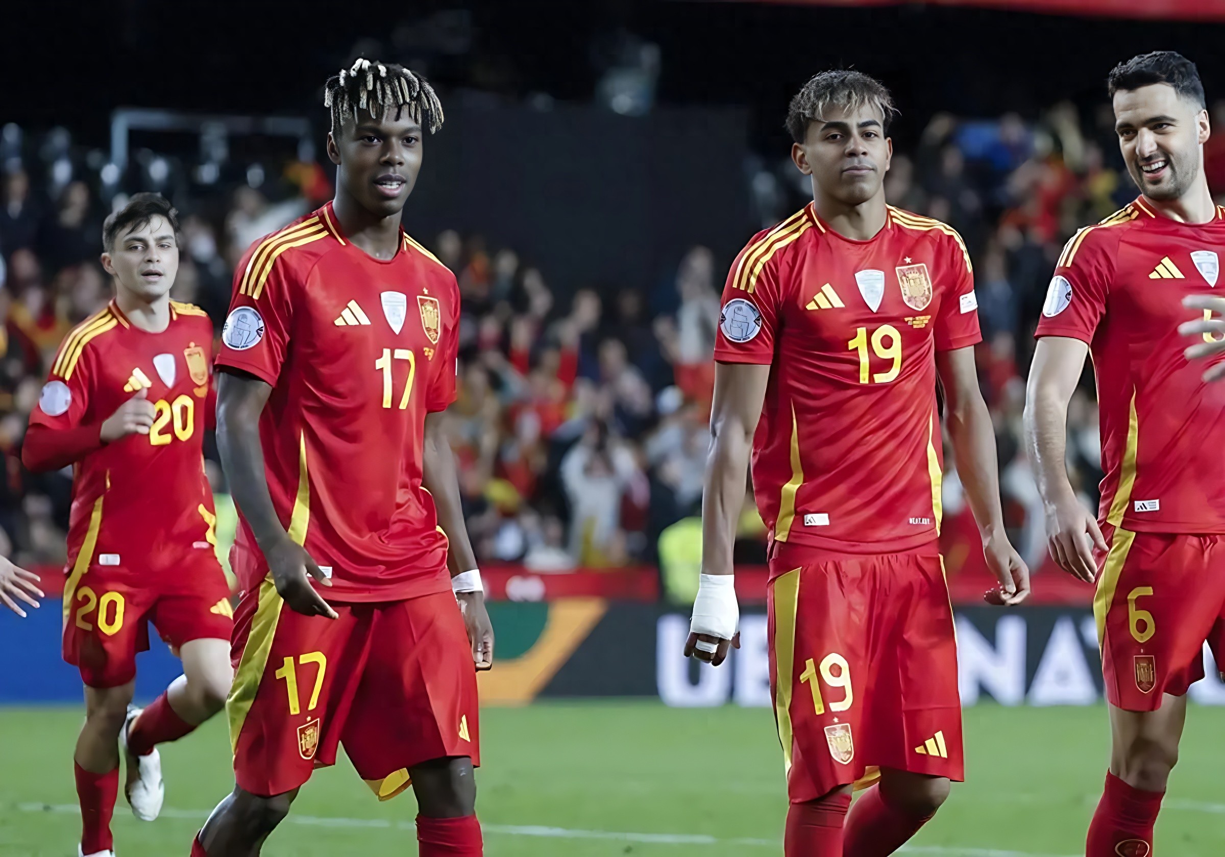 包含社区盾清晨再迎强敌;毕尔巴鄂竞技状态回暖;主帅态度——震撼外界;资深球员宣示担当的词条 包含社区盾清晨再迎强敌;毕尔巴鄂竞技状态回暖;主帅态度——震撼外界;资深球员宣示担当的词条