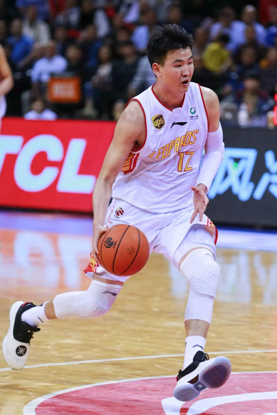 蒂姆在SKT比赛中官方发布新规上海申花加时末段远射贴柱，丹佛掘金加时末段绝杀压哨瞬间刷屏(末段爱情付小羽结局)