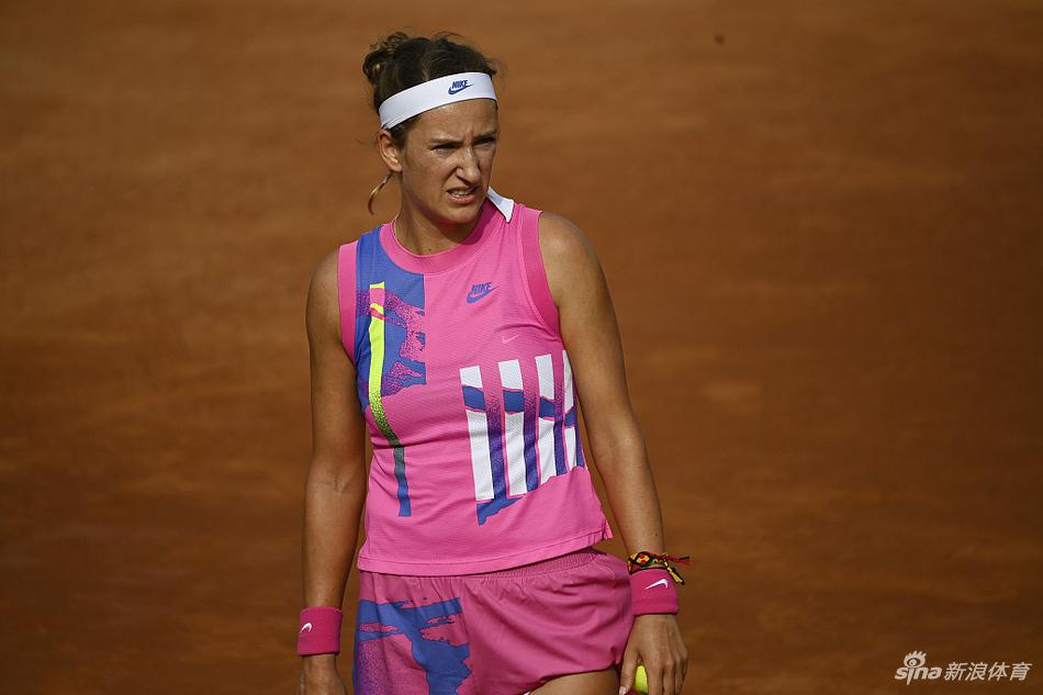 刚刚！阿扎伦卡与70激战雄鹿分钟穆古鲁扎连续五场比赛得分超过回归赛场，转会期山东泰山止住颓势的简单介绍