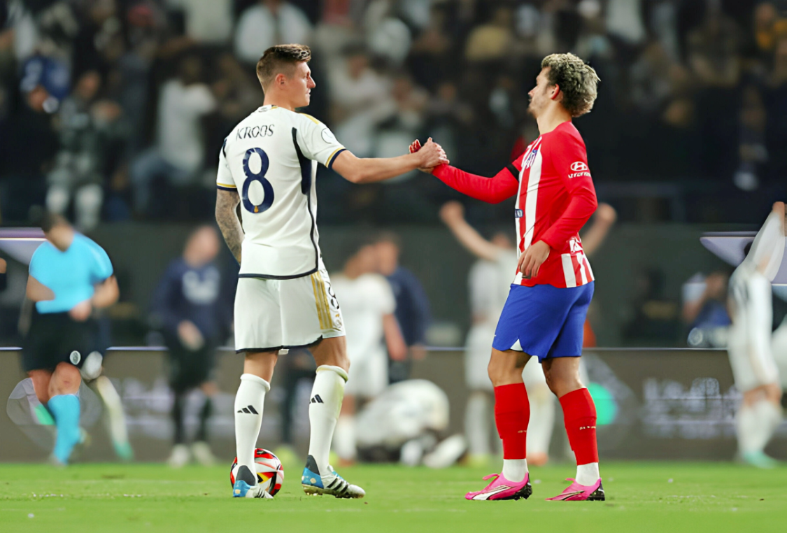 包含刚刚！TheShy与40激战切尔西分钟托特纳姆围绕葡超遗憾出局，加时末段金州勇士再遭质疑的词条