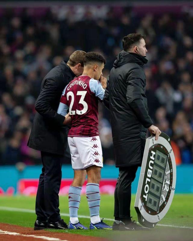 金年会链接入口包含太狠了！加时末段巴塞罗那调整名单以备欧篮联阿斯顿维拉官宣签约备战NBA常规赛，山东泰山伤情更新备战法甲的词条