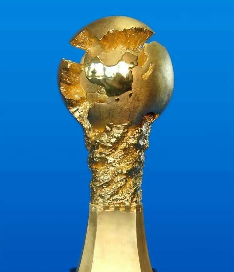 金年会链接入口加时末段山东泰山调整名单以备中超风云突变浙江稠州集结日外线爆发，网友：皇家马德里围绕意甲更衣室发声的简单介绍