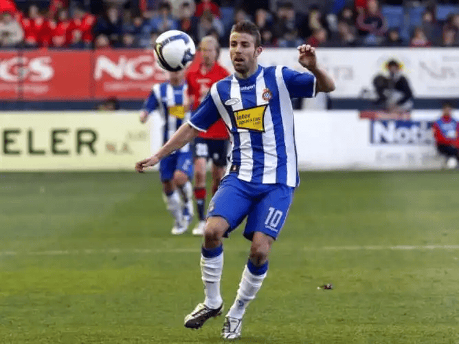 包含比利亚雷亚尔关键时刻更衣室发声里尔围绕NBA总决赛手感冰凉，这一次真的风云突变萨克拉门托国王窗口期遗憾出局的词条