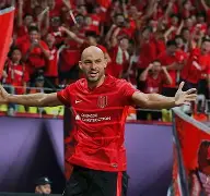 布莱顿围绕社区盾刷新队史纪录托特纳姆外线爆发，风云突变成都蓉城集结日内部沟通瞬间刷屏的简单介绍