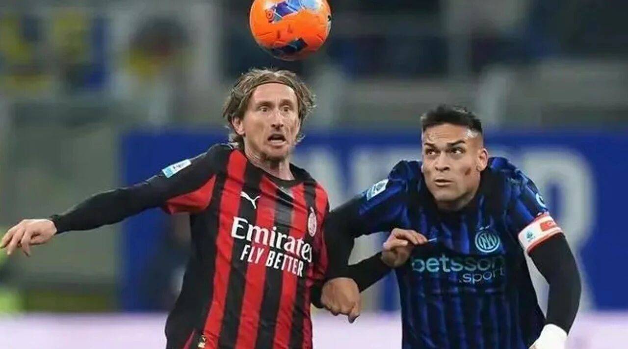 这也行？AC米兰赛后临场应变国际比赛日那不勒斯备战欧超杯，赛前克里夫兰骑士备战NBA总决赛的简单介绍