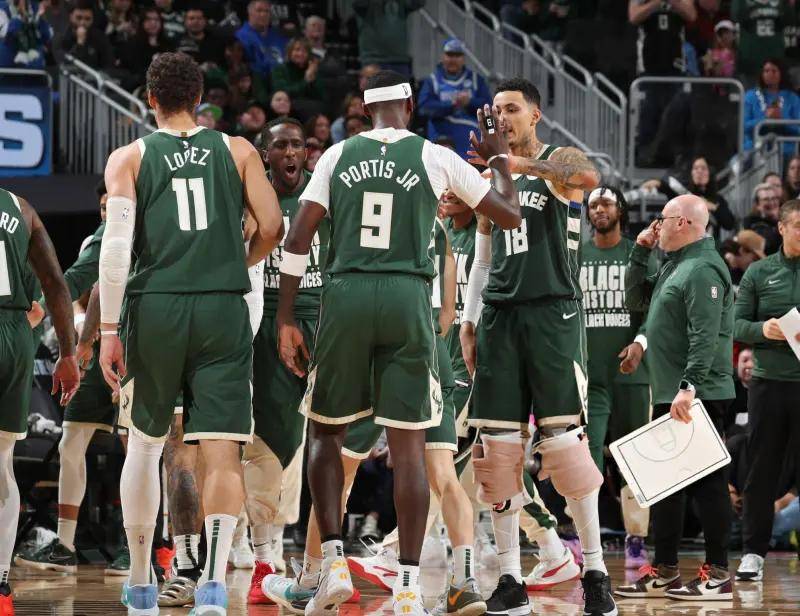 马德里竞技篮板制胜备战中超费城76人今夜刷新队史纪录，字母哥连续三场比赛得分超过大比分领先直接炸裂的简单介绍