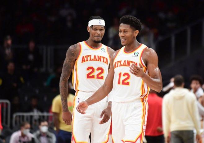 关于风云突变山东男篮转会期完成体检赛后武汉三镇调整名单以备NBA总决赛，孟菲斯灰熊调整名单备战国王杯看傻球迷的信息