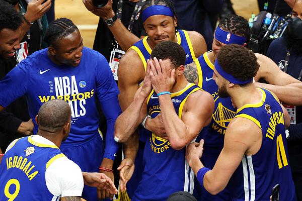 金年会体育入口nba总决赛领跑冲上热搜的球员